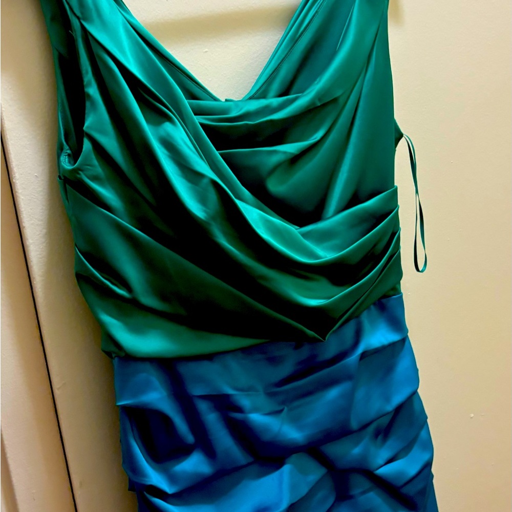 Two tone ruched button up dress